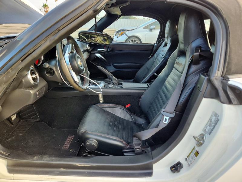 Photo 7 from auction – 2019 FIAT 124 SPIDER with VIN JC1NFAEK7K0140700