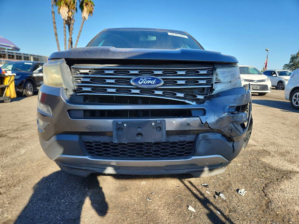 Photo 5 from auction – 2017 FORD EXPLORER with VIN 1FM5K7D86HGB14964