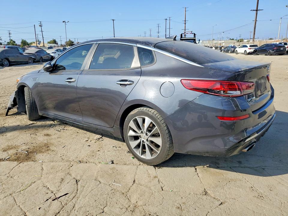 Photo 2 from auction – 2019 KIA OPTIMA with VIN 5XXGT4L35KG280017