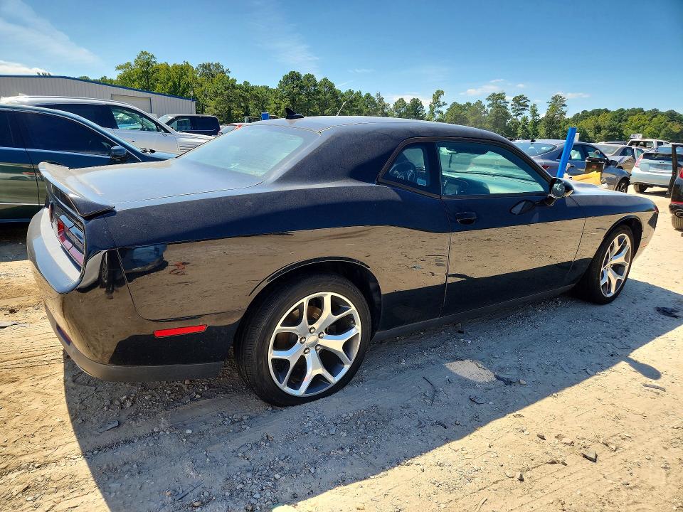 Снимка 3 от търг – 2016 DODGE CHALLENGER с VIN 2C3CDZAG0GH316901