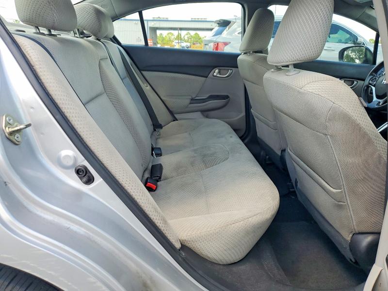 Photo 10 from auction – 2015 HONDA CIVIC with VIN 19XFB4F20FE001881