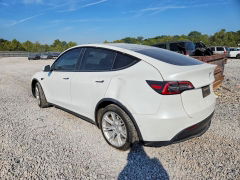 Photo 2 from auction – 2021 TESLA MODEL Y with VIN 5YJYGDEE2MF138625
