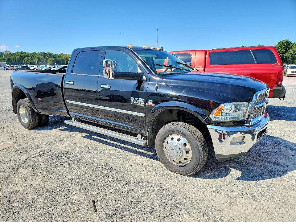 صورة رقم 4 من المزاد - 2015 RAM 3500 مع VIN 3C63RRKL8FG508985