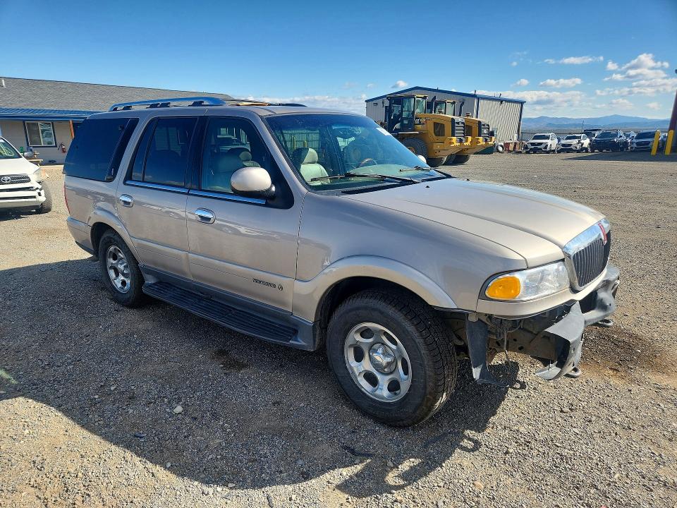 صورة رقم 4 من المزاد - 2000 LINCOLN NAVIGATOR مع VIN 5LMPU28A7YLJ04273