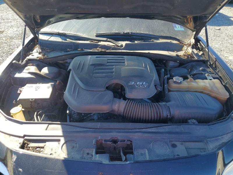 Foto 11 de la subasta – 2014 CHRYSLER 300 con VIN 2C3CCARG4EH381336