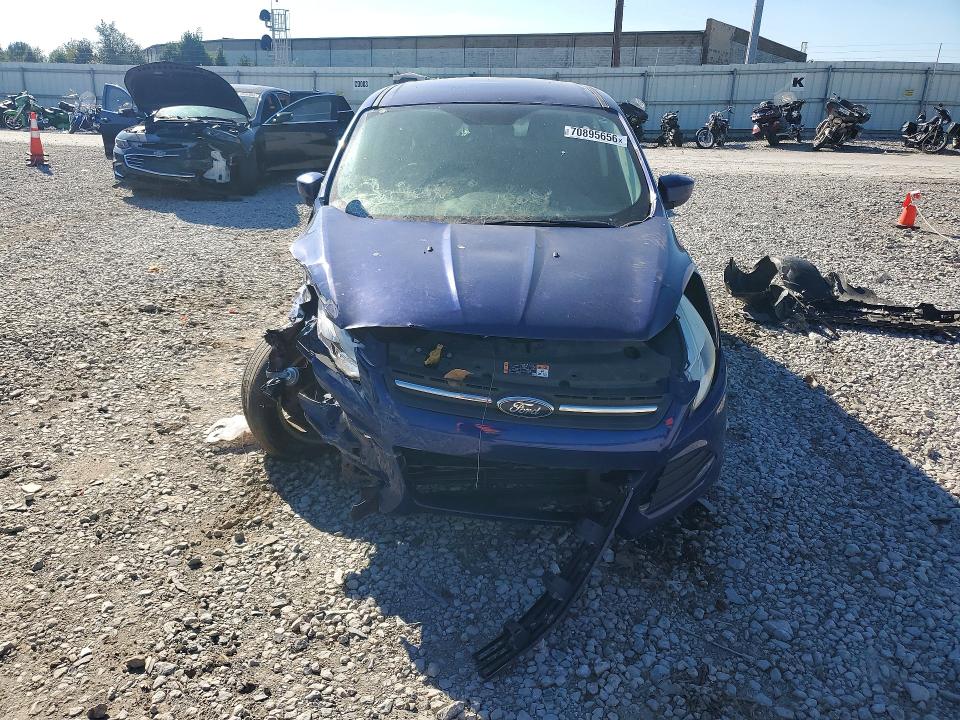 Photo 5 from auction – 2016 FORD ESCAPE with VIN 1FMCU9GX2GUB45354