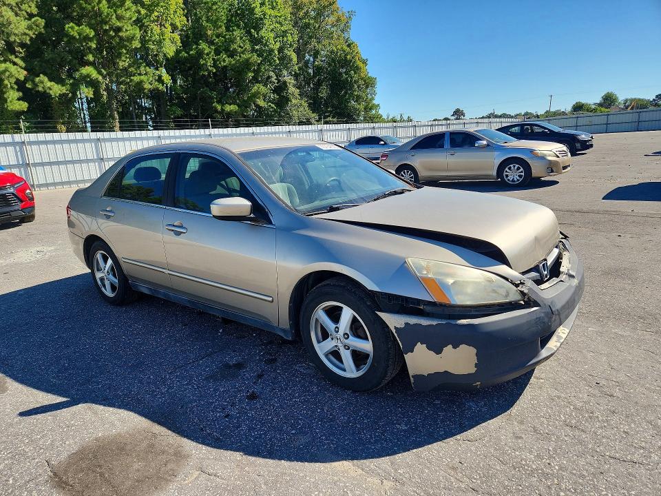 Photo 4 from auction – 2003 HONDA ACCORD with VIN 1HGCM56383A104560