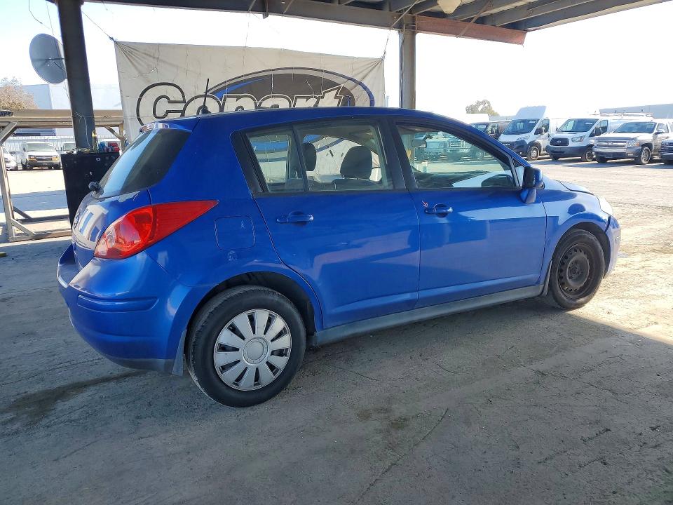 Photo 3 from auction – 2009 NISSAN VERSA with VIN 3N1BC13E39L496234