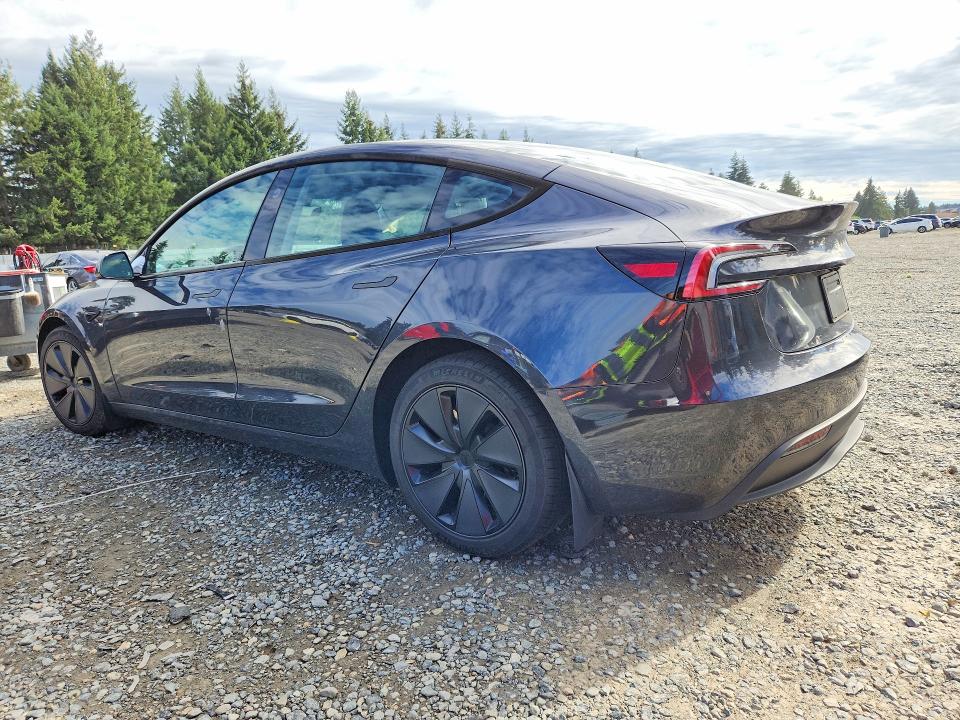 Снимка 2 от търг – 2024 TESLA MODEL 3 с VIN 5YJ3E1EB6RF819561