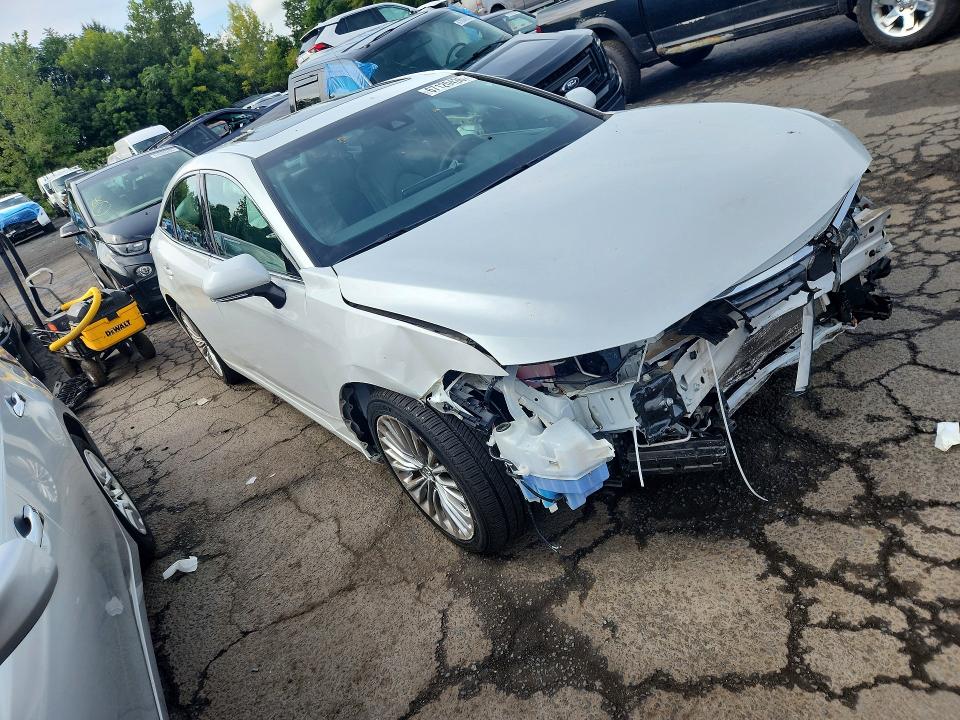 Photo 4 from auction – 2019 TOYOTA AVALON with VIN 4T1BZ1FB9KU024690