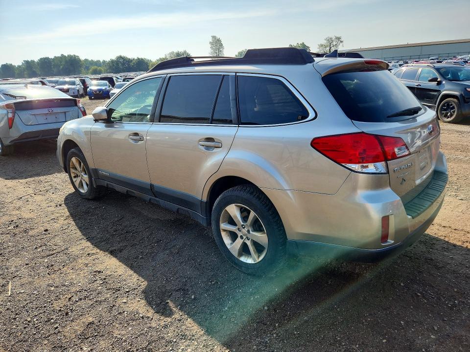 صورة رقم 2 من المزاد - 2014 SUBARU OUTBACK مع VIN 4S4BRBMC5E3279591