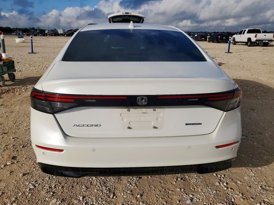 Снимка 6 от търг – 2024 HONDA ACCORD с VIN 1HGCY2F67RA045264