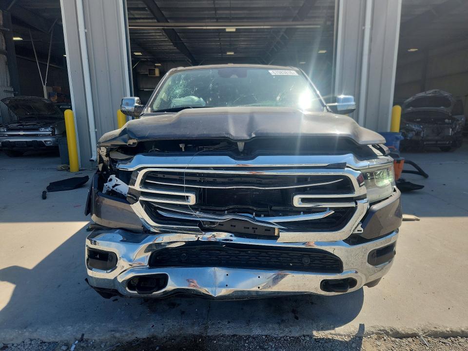 Foto 5 de la subasta – 2021 RAM 1500 con VIN 1C6SRFJT8MN786320