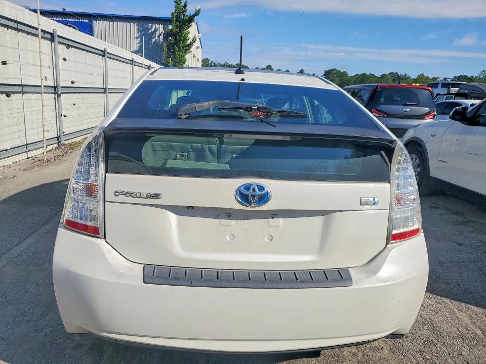 Photo 6 from auction – 2010 TOYOTA PRIUS with VIN JTDKN3DU1A0124899