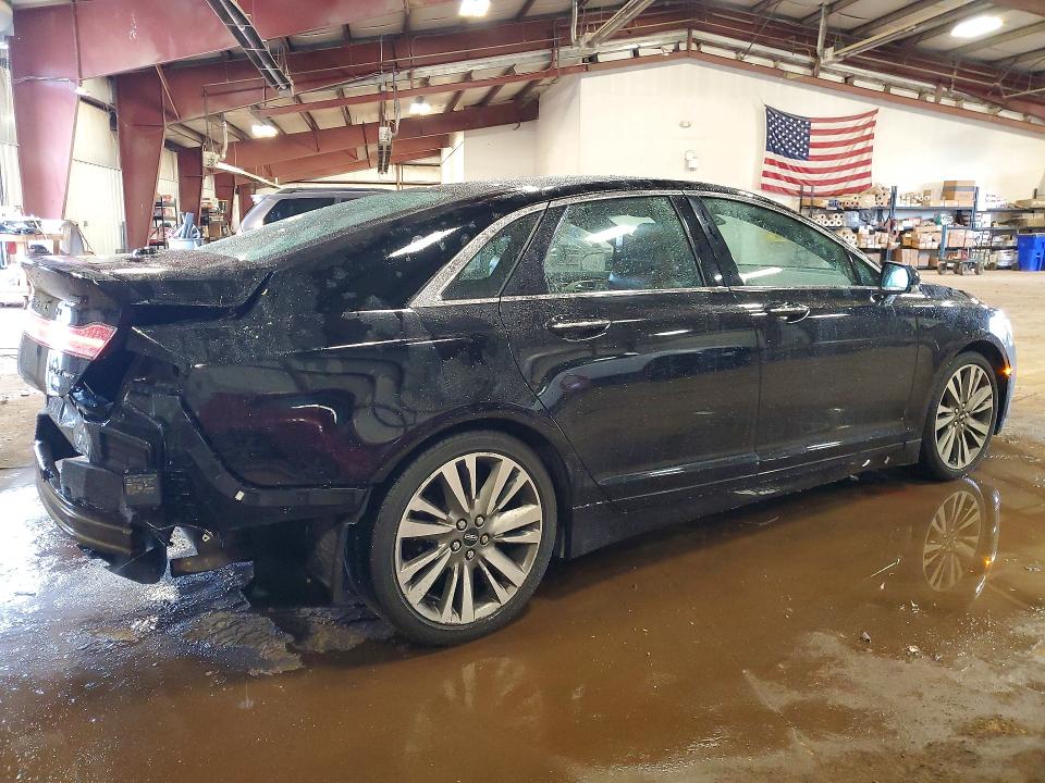 Photo 3 from auction – 2017 LINCOLN MKZ with VIN 3LN6L5F92HR634843