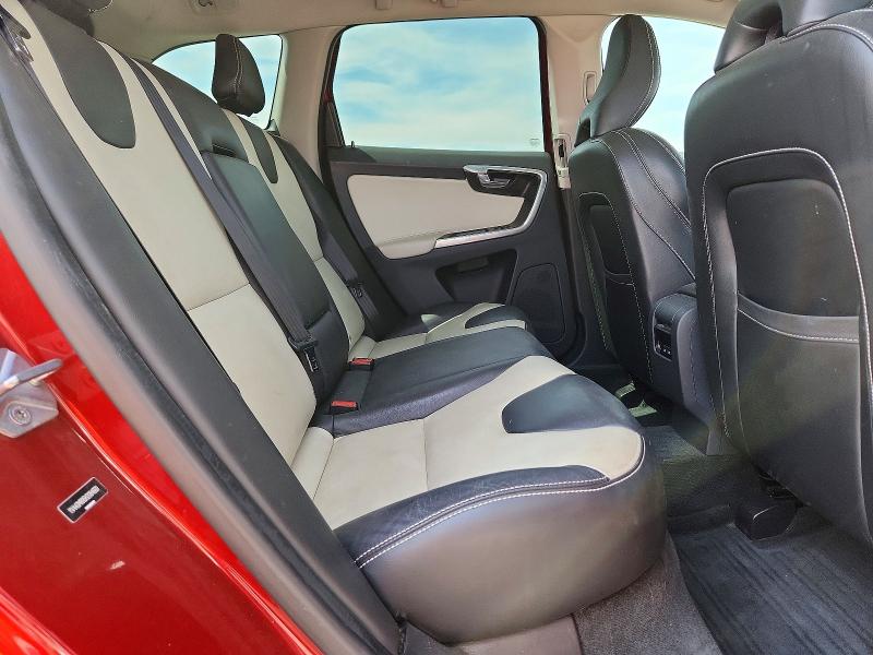 Zdjęcie 11 z aukcji – 2017 VOLVO XC60 z VIN YV440MRR6H2084669