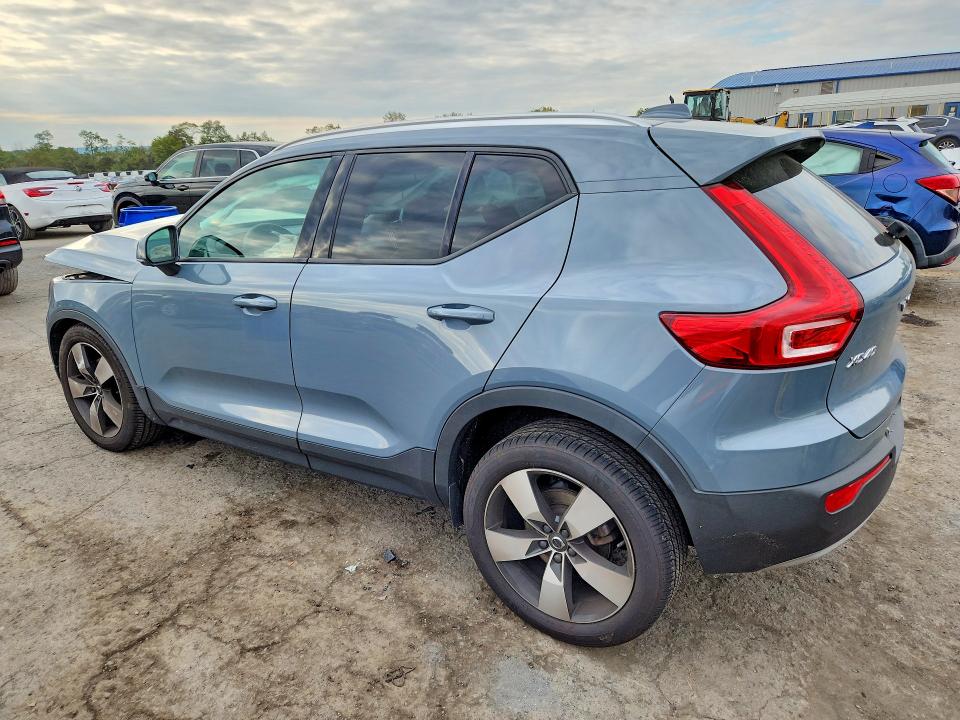 Photo 2 from auction – 2020 VOLVO XC40 with VIN YV4162UK8L2328685