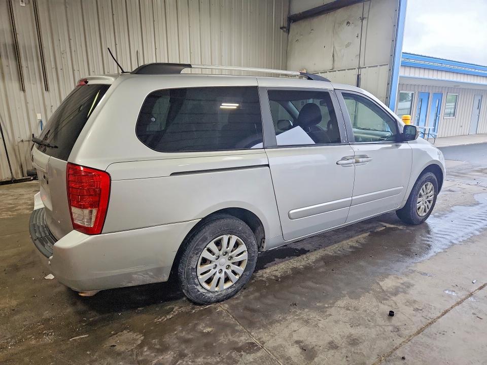 Снимка 3 от търг – 2014 KIA SEDONA с VIN KNDMG4C78E6541072