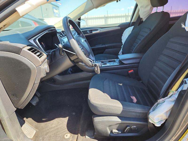 Фото 7 с аукциона – 2019 FORD FUSION с VIN 3FA6P0LU5KR200157