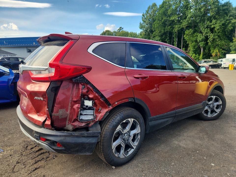 Photo 3 from auction – 2019 HONDA CR-V with VIN 2HKRW2H52KH612207