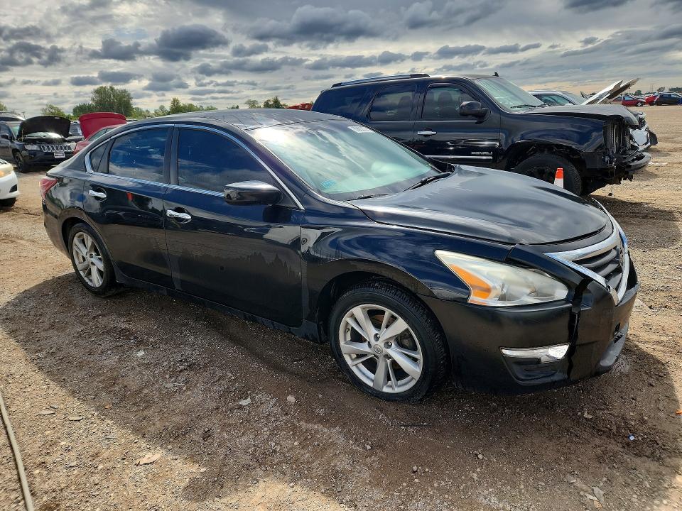 Photo 4 from auction – 2013 NISSAN ALTIMA with VIN 1N4AL3AP2DC100622