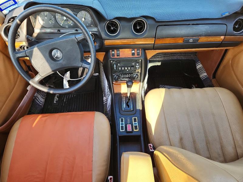 Photo 8 from auction – 1981 MERCEDES-BENZ 300 with VIN WDBAB30A1BB240835