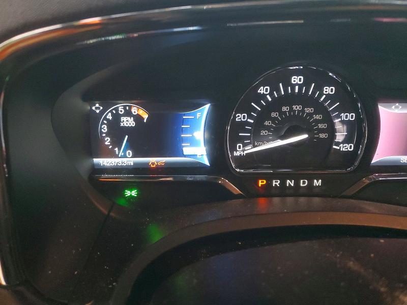 Zdjęcie 9 z aukcji – 2015 LINCOLN NAVIGATOR z VIN 5LMJJ3JT8FEJ03201
