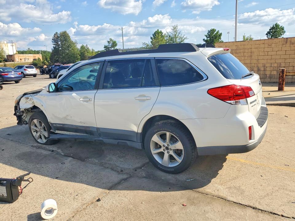 Снимка 2 от търг – 2014 SUBARU OUTBACK с VIN 4S4BRCDC7E3309826