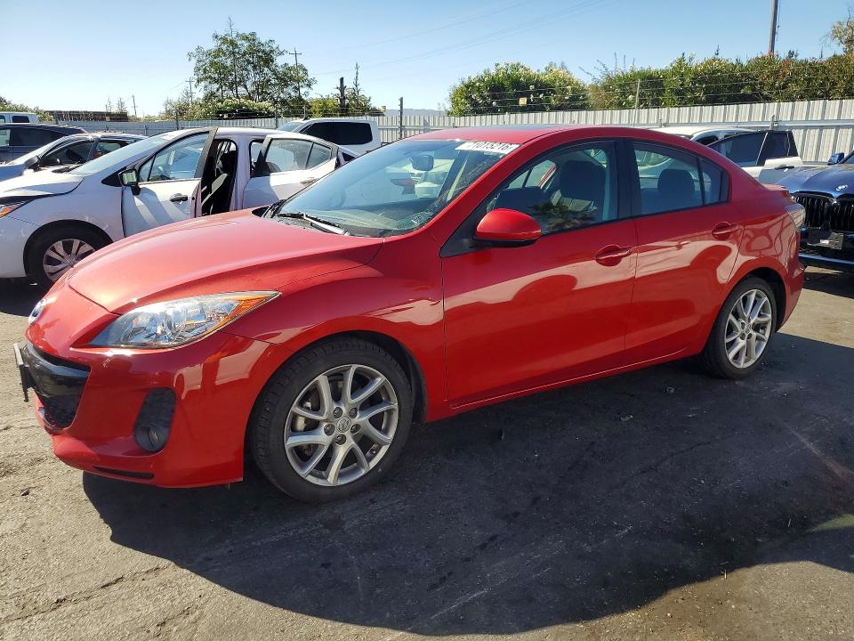 MAZDA 3 2012 с VIN JM1BL1V62C1502140 - Снимка от търг