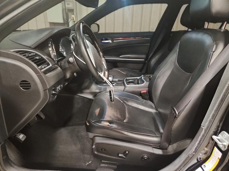 Photo 7 from auction – 2014 CHRYSLER 300C with VIN 2C3CCAKG6EH273293