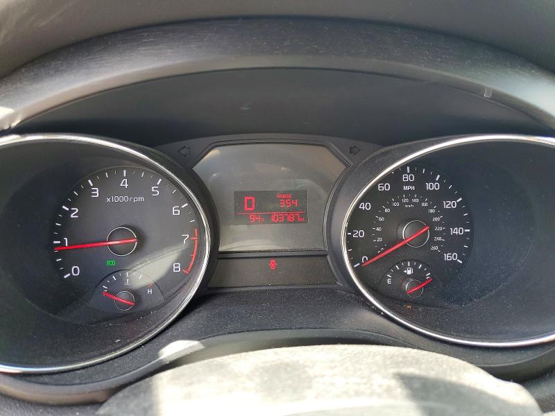 Photo 9 from auction – 2016 KIA SEDONA with VIN KNDMB5C17G6162907