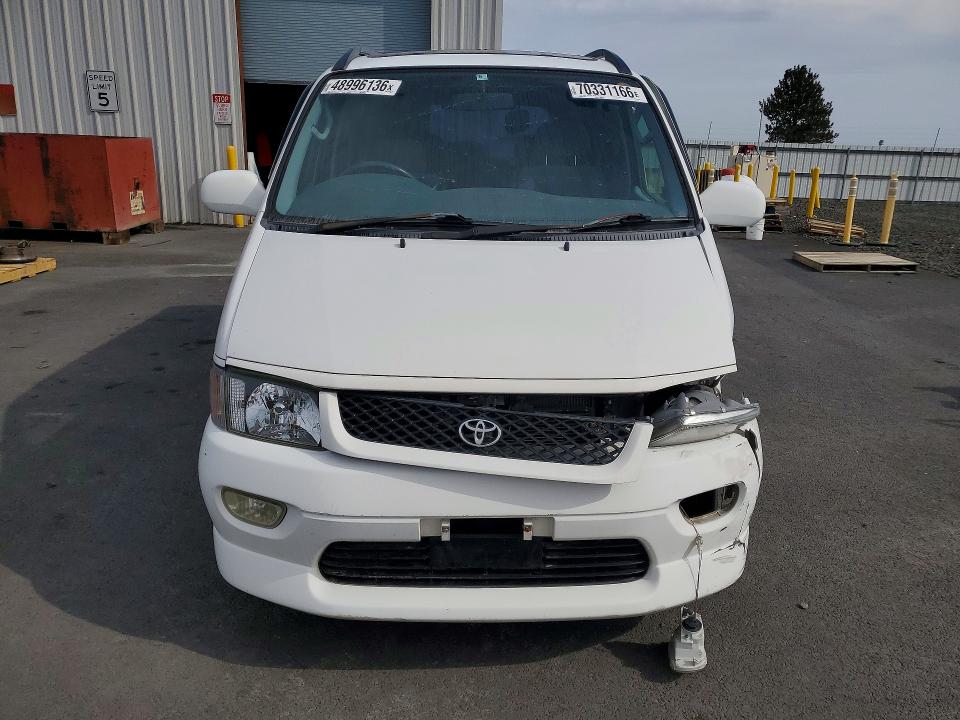 Photo 5 from auction – 1997 TOYOTA HIACE with VIN RCH470005818