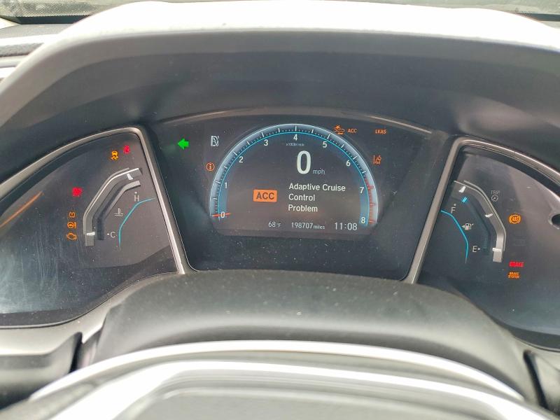 Снимка 9 от търг – 2018 HONDA CIVIC с VIN 19XFC2F82JE200896