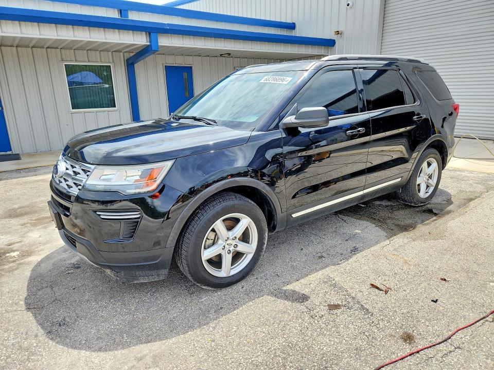 FORD EXPLORER 2018 with VIN 1FM5K7DHXJGC87425 - Photo from auction