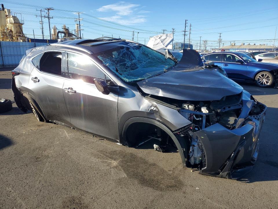 Снимка 4 от търг – 2025 LEXUS NX 350H с VIN JTJGKCEZ3S5033594