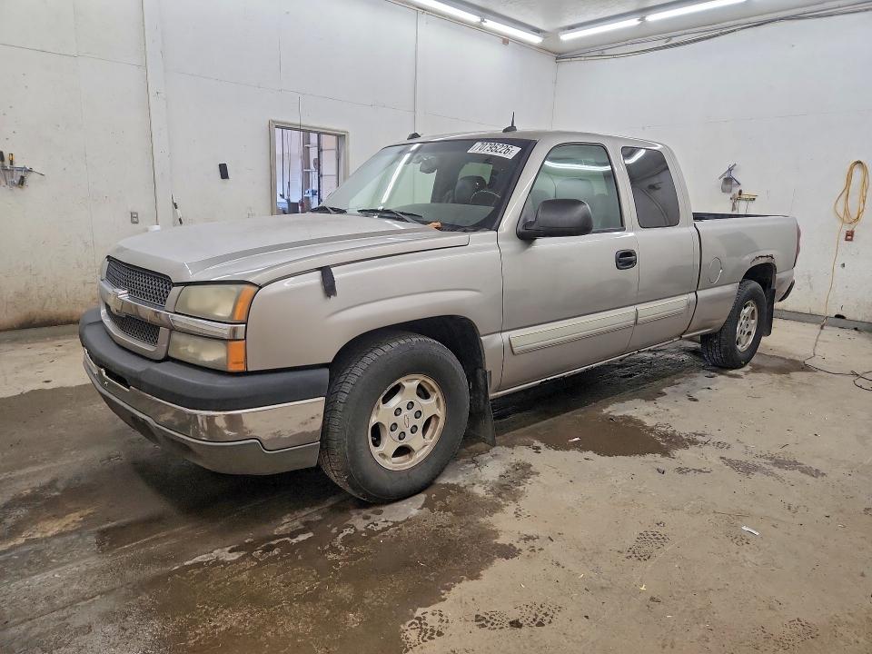 CHEVROLET SILVERADO 2004 с VIN 2GCEC19T341120787 - Снимка от търг
