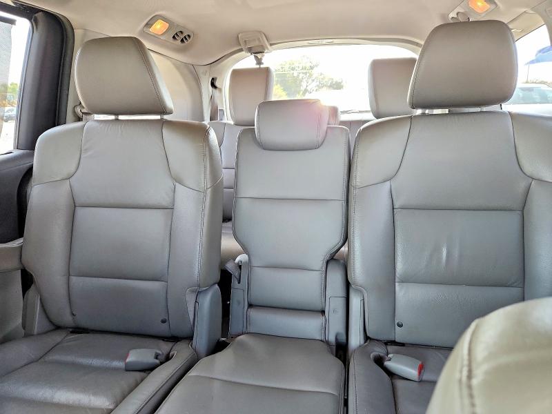 Photo 10 from auction – 2011 HONDA ODYSSEY with VIN 5FNRL5H66BB010525