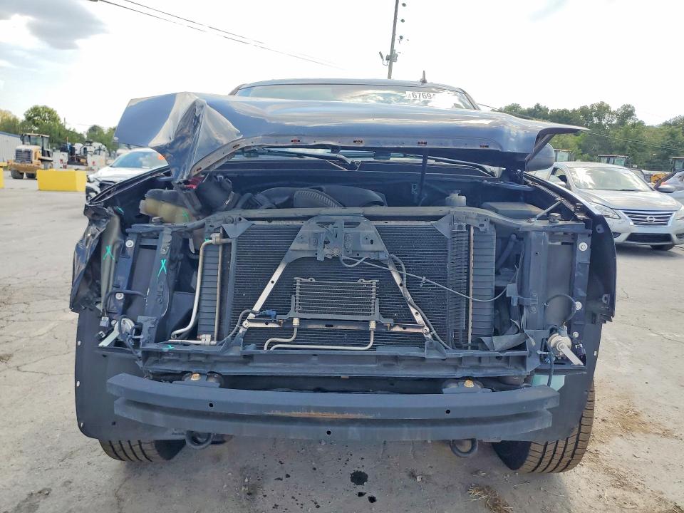 Photo 5 from auction – 2012 GMC YUKON XL with VIN 1GKS2KE73CR263933