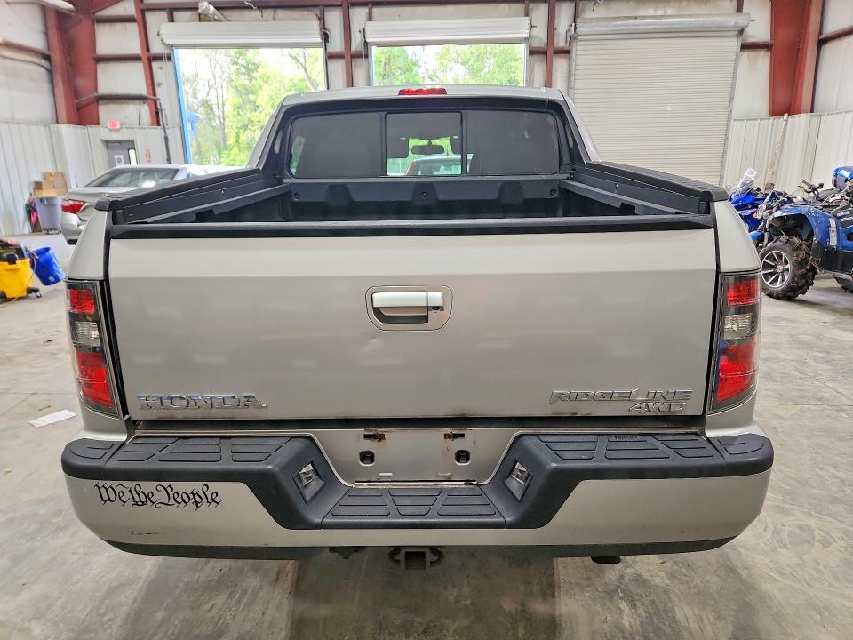 Photo 6 from auction – 2013 HONDA RIDGELINE with VIN 5FPYK1F43DB003843