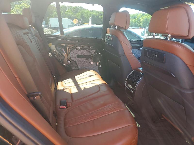 Photo 10 from auction – 2019 BMW X5 with VIN 5UXCR6C5XKLL09794