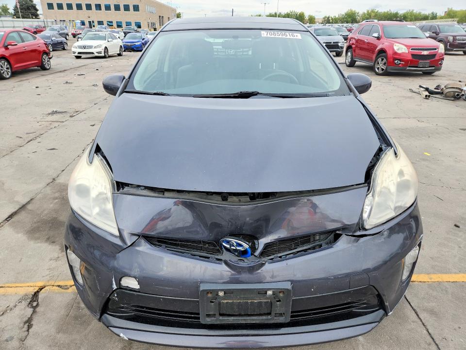 Photo 5 from auction – 2013 TOYOTA PRIUS with VIN JTDKN3DU9D5567079