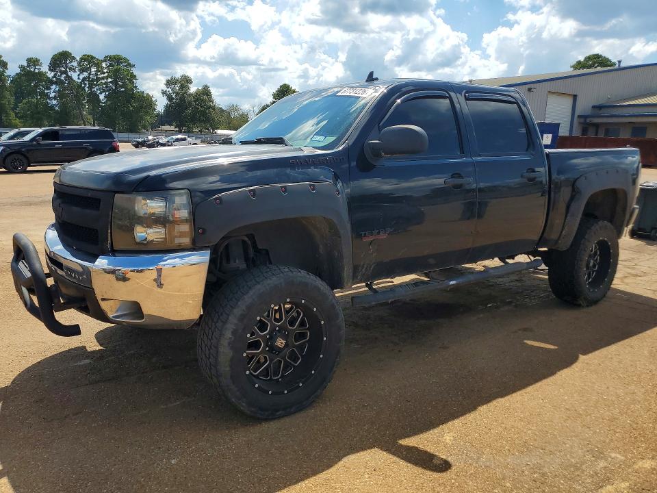 2011 CHEVROLET SILVERADO - Търг №67731226