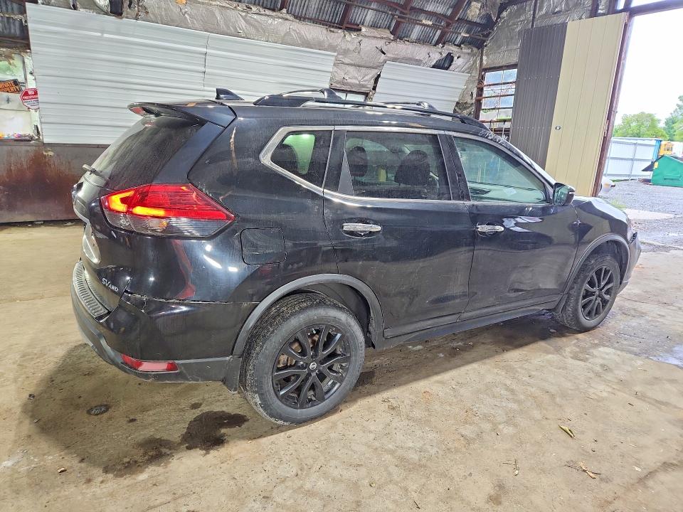 Photo 3 from auction – 2017 NISSAN ROGUE with VIN 5N1AT2MV2HC824097