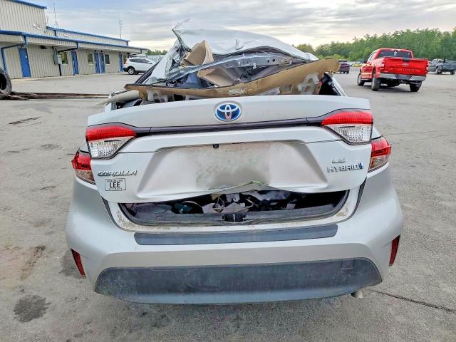 Снимка 6 от търг – 2024 TOYOTA COROLLA HYBRID с VIN JTDBCMFE5RJ021685