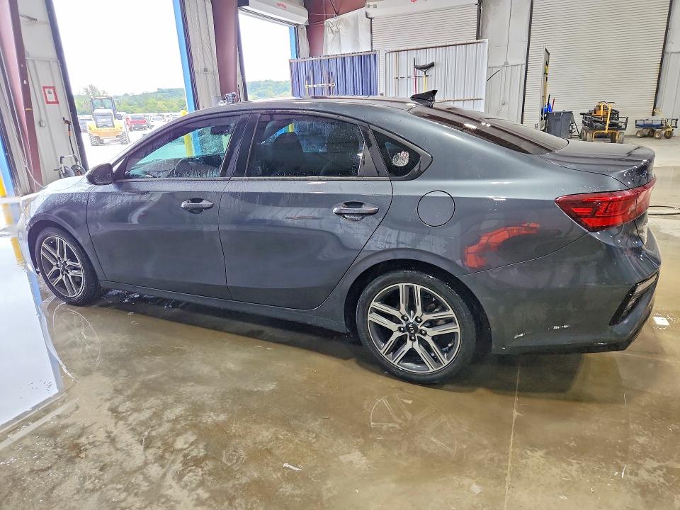 Фото 2 с аукциона – 2019 KIA FORTE с VIN 3KPF34AD5KE033810