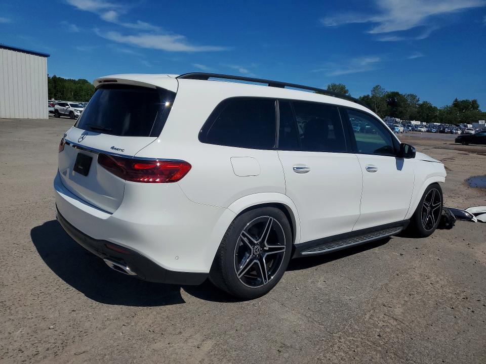 Photo 3 from auction – 2024 MERCEDES-BENZ GLS with VIN 4JGFF5KE2RB090540