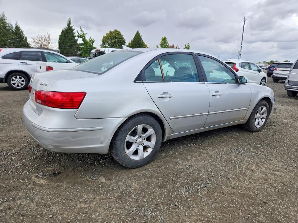 Photo 3 from auction – 2009 HYUNDAI SONATA with VIN 5NPET46C99H452244