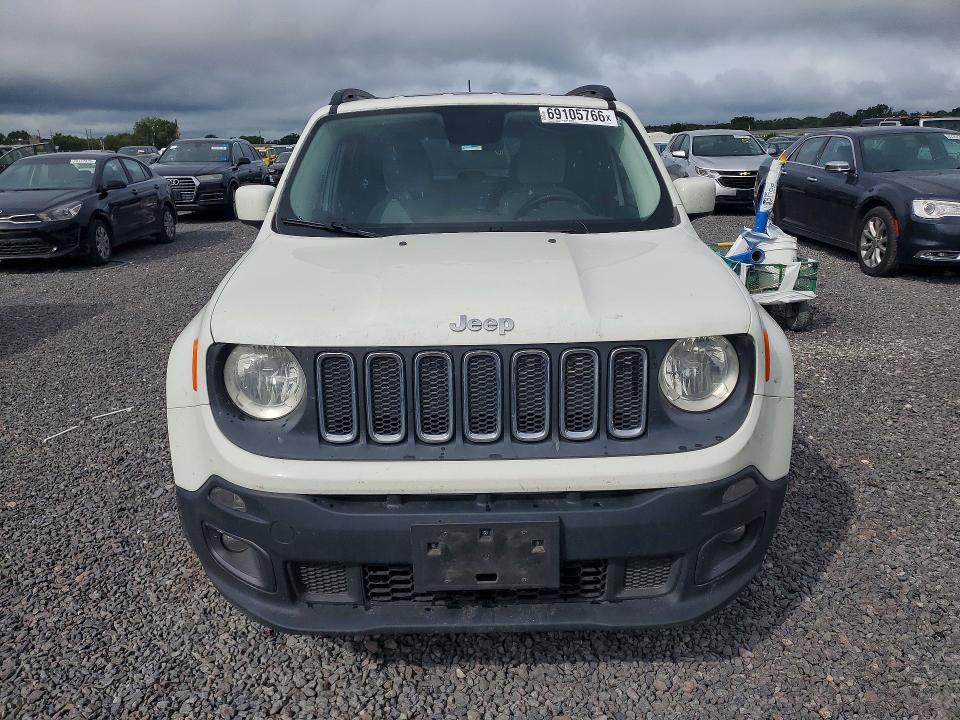 Снимка 5 от търг – 2015 JEEP RENEGADE с VIN ZACCJABT0FPB61975