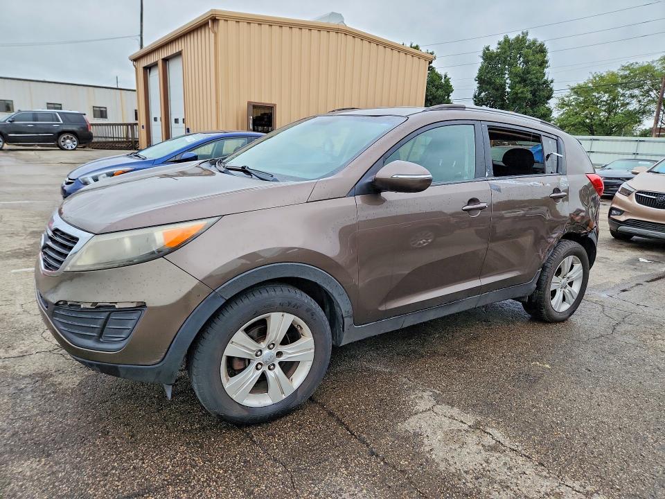KIA SPORTAGE 2011 with VIN KNDPB3A26B7154572 - Photo from auction