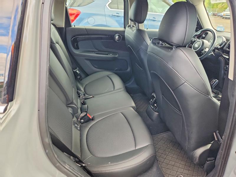 Photo 10 from auction – 2020 MINI COOPER with VIN WMZYX1C02L3L25381